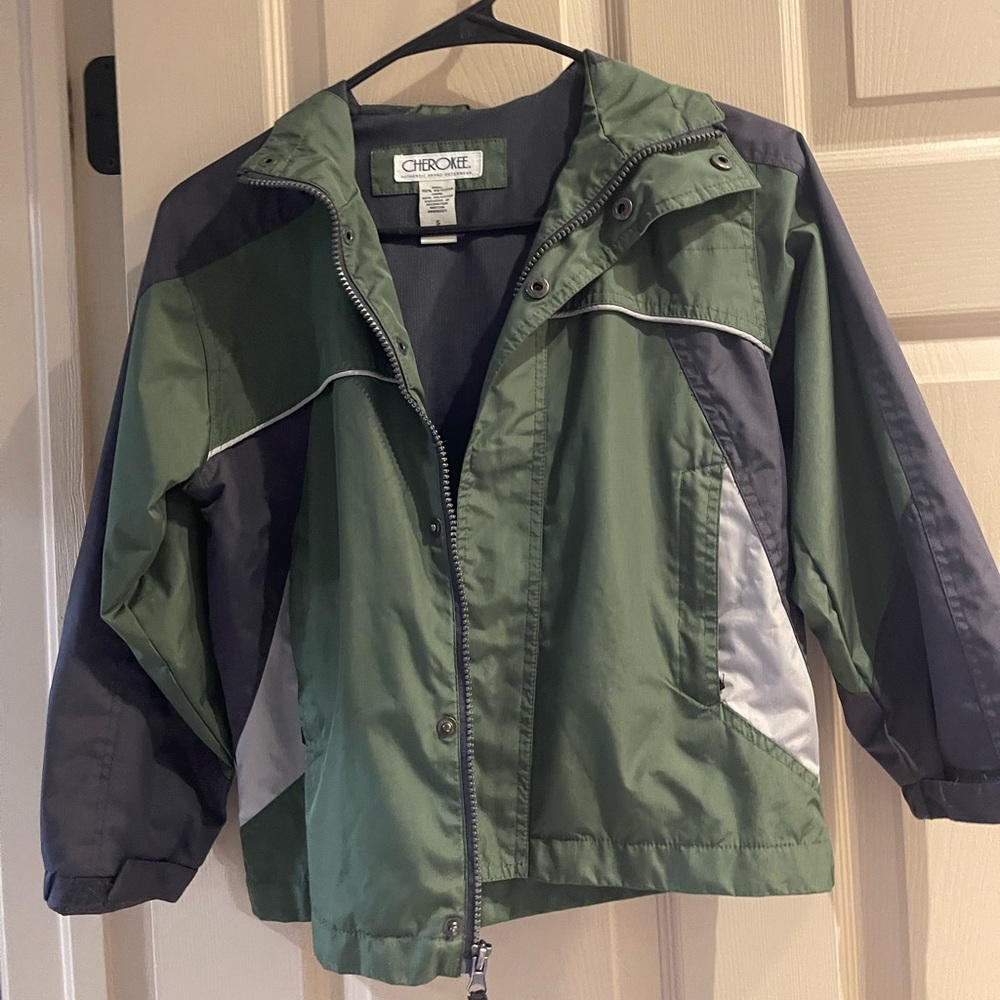 Cherokee Olive and Charcoal Size Small Kids Raincoat Fall Jacket with Hood